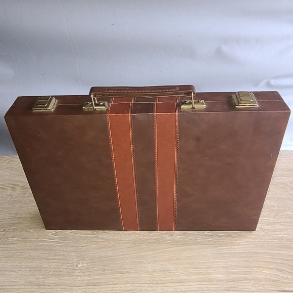 Vintage Backgammon Set Travel Board Game Brown Faux Leather Case Handle 15x10” - Picture 3 of 11